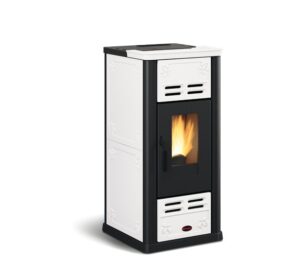 Stufa a Pellet Ventilata - SERAFINA 8,1 KW - Extraflame - immagine 2